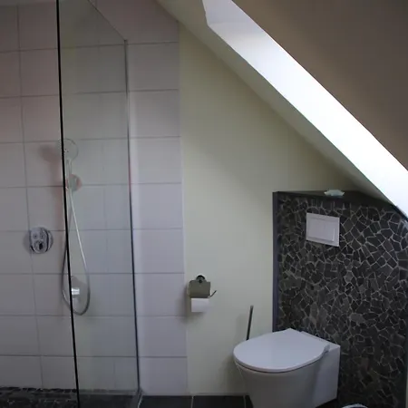 Gaestehaus Achtern Diek * ماشولم